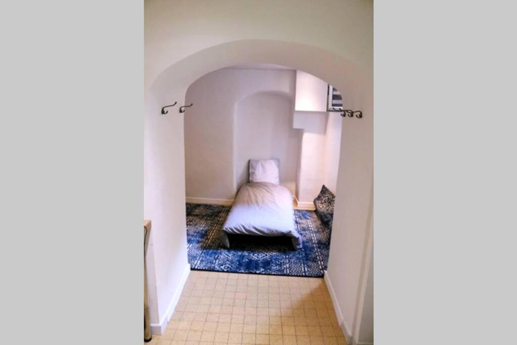 Charming And Modern Cave In The Heart Of The Port Apartment นีซ ภายนอก รูปภาพ